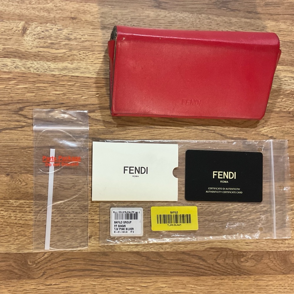 Fendi Round Gradient Sunglasses Silver Metal Arms FF0243/S Blue/Pink/Clear - Picture 10 of 11